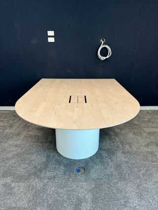 D-endy Table
