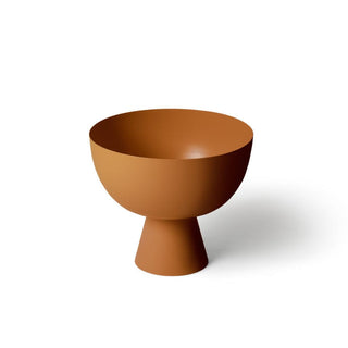Nutmeg-colored pedestal bowl