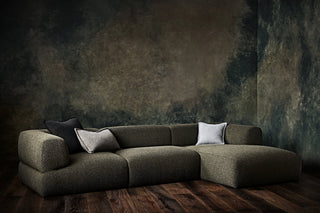 Puffalo Lounge sectional sofa with pillows