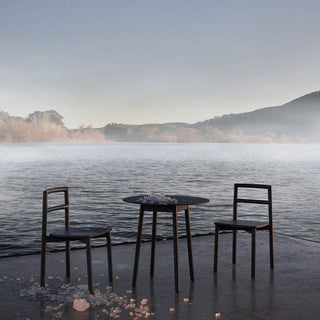 Fable outdoor table and chairs by lake