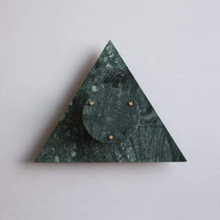 Marz Designs Bermuda Walllight Moss Fronton - Triangle wall sconce