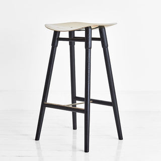 Dowel bar stool with black legs